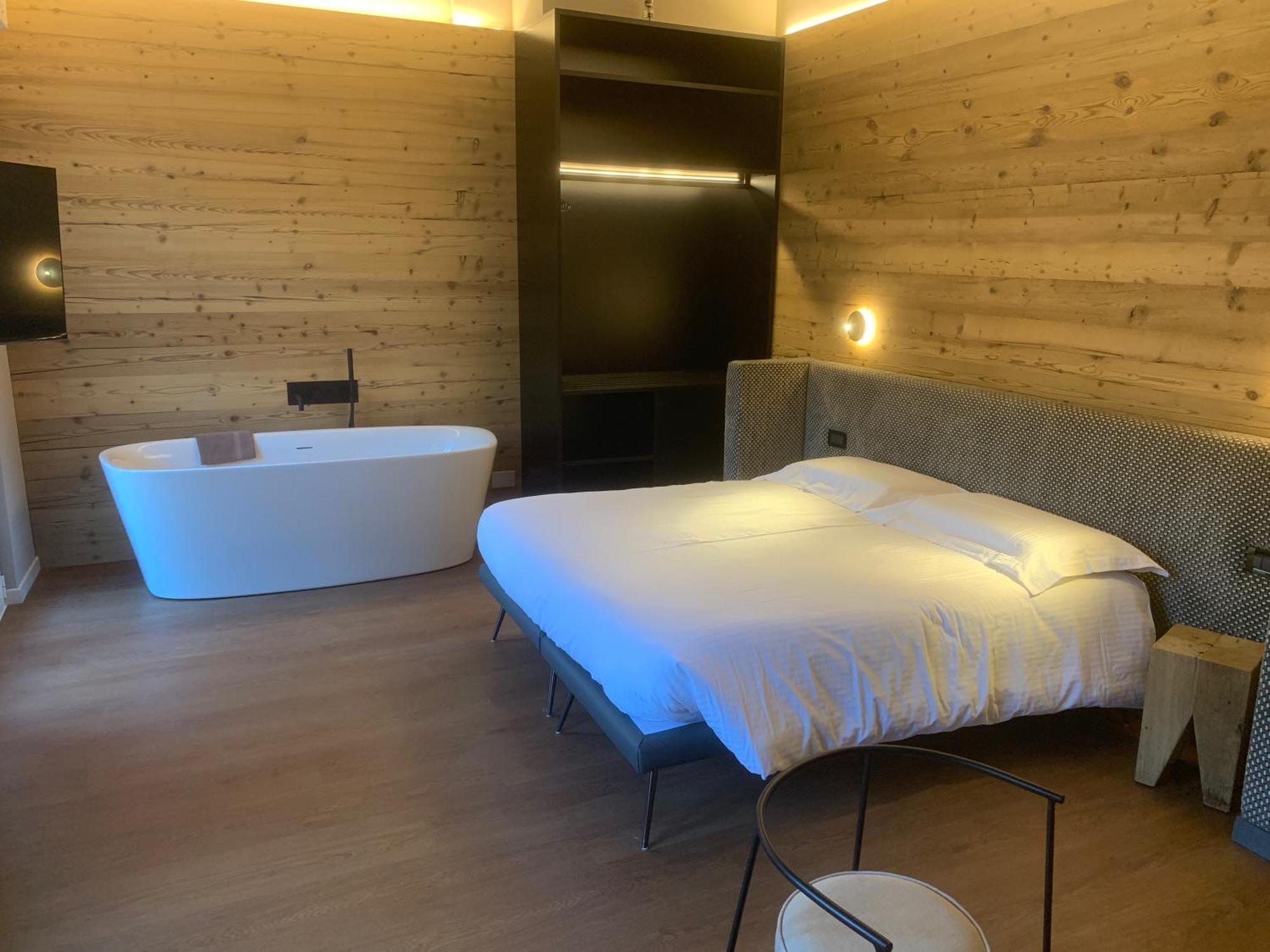 Albergo Moderno & Spa Fuipiano Valle Imagna Εξωτερικό φωτογραφία