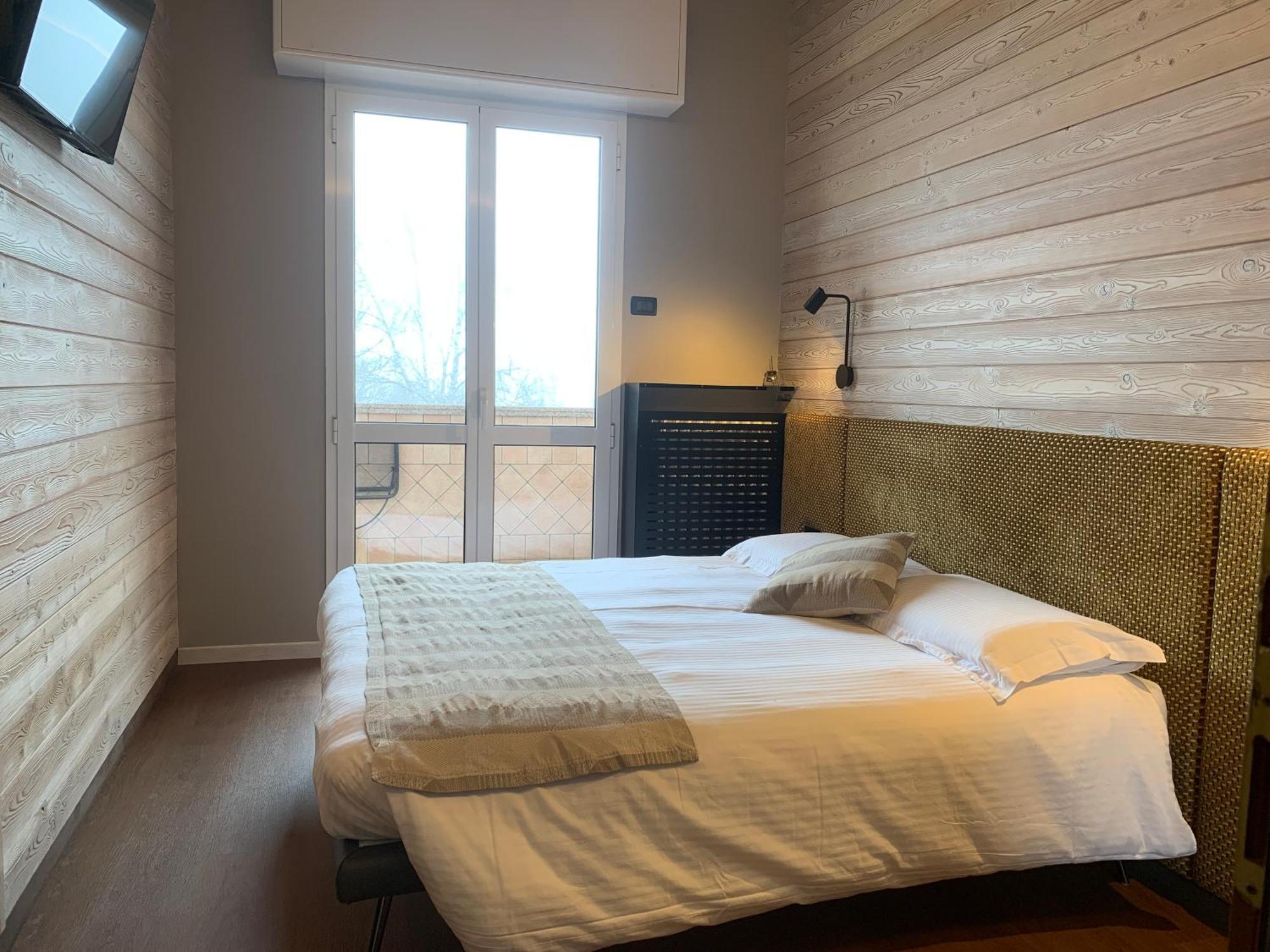Albergo Moderno & Spa Fuipiano Valle Imagna Εξωτερικό φωτογραφία